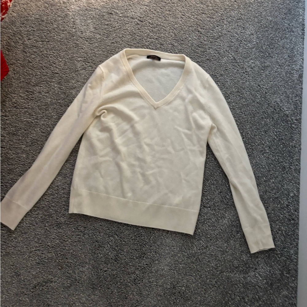 Quince Cream V-Neck Sweater